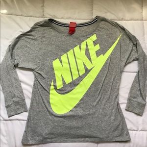 Women’s Nike long sleeve